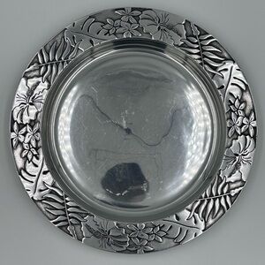 The Wilton Co RWP- Vintage Hibiscus Tropical Pewter Round Tray